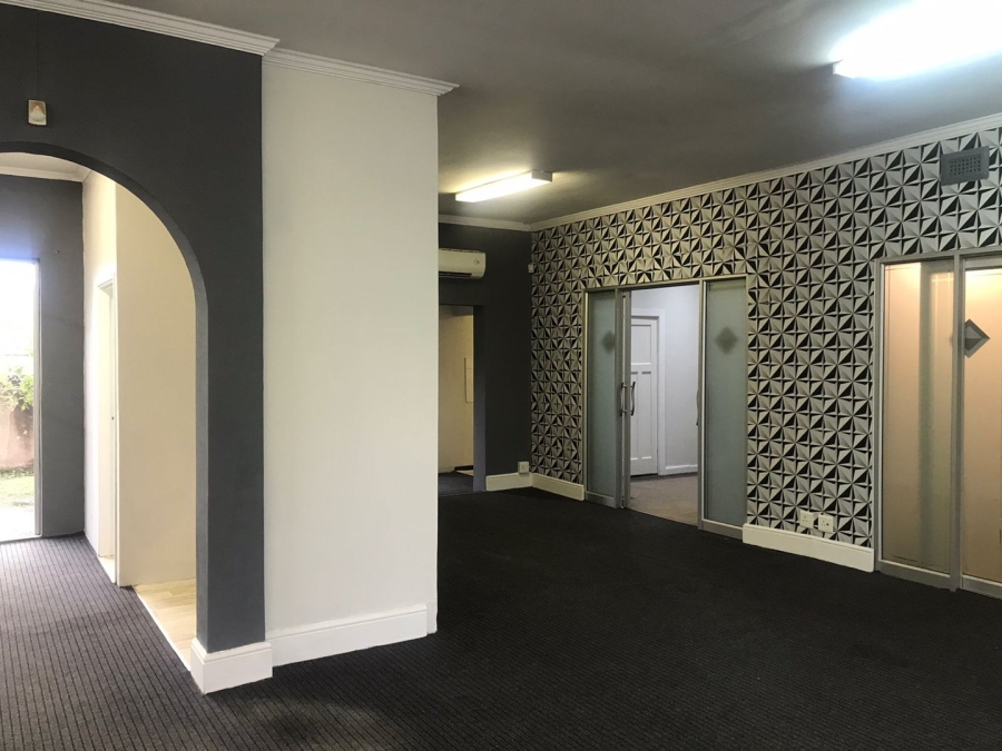 To Let commercial Property for Rent in Vincent Eastern Cape